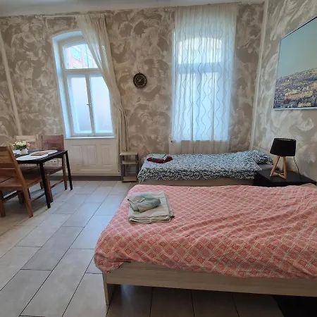 Апартаменты Rundum Sorglos Im Herzen Der Stadt Эсслинген