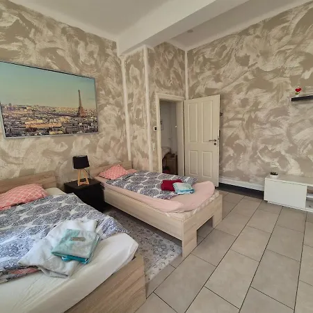 Апартаменты Rundum Sorglos Im Herzen Der Stadt Эсслинген